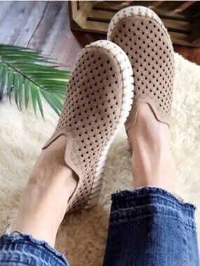 Ilse Jacobsen Project Cloud Walking Tulip Slip On Sneaker Size 6 Women's NEW